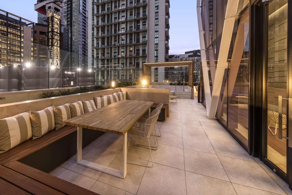 Avani Melbourne Central Residences Extérieur photo